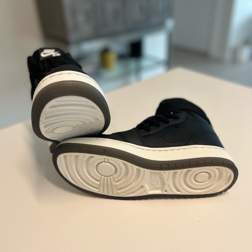 2019
Wmns Air Jordan 1 Nova XX 'Black'